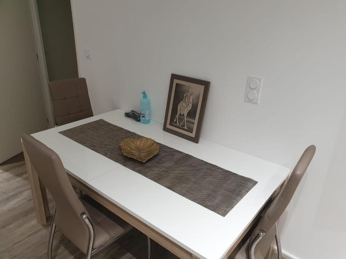 Appartement Cosy Et Chaleureux Lons-le-Saunier Εξωτερικό φωτογραφία